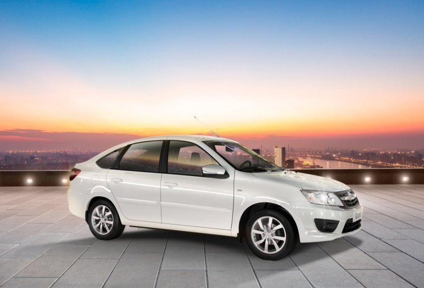 Выгода до 60 000 рублей на LADA Granta в июле.